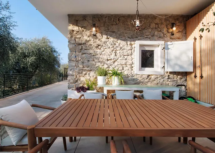 Cozy Sommavilla *