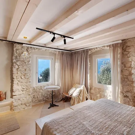 Cozy Sommavilla *